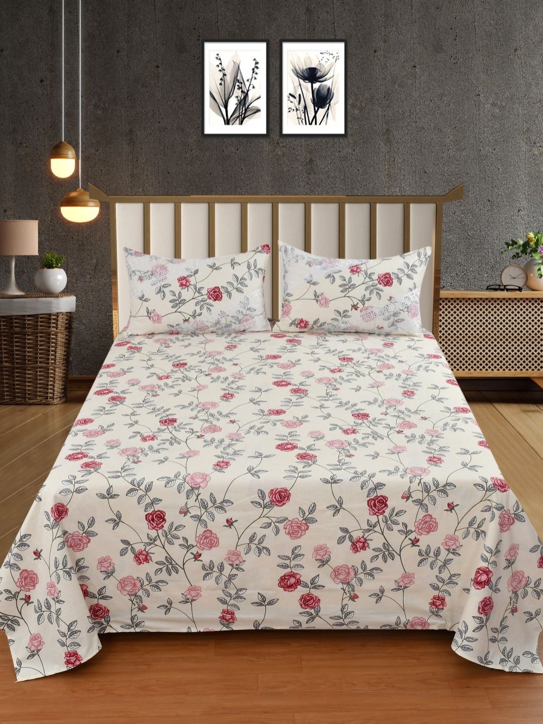 

BELVOSTUM White & Red Floral 250 TC King Bedsheet with 2 Pillow Covers