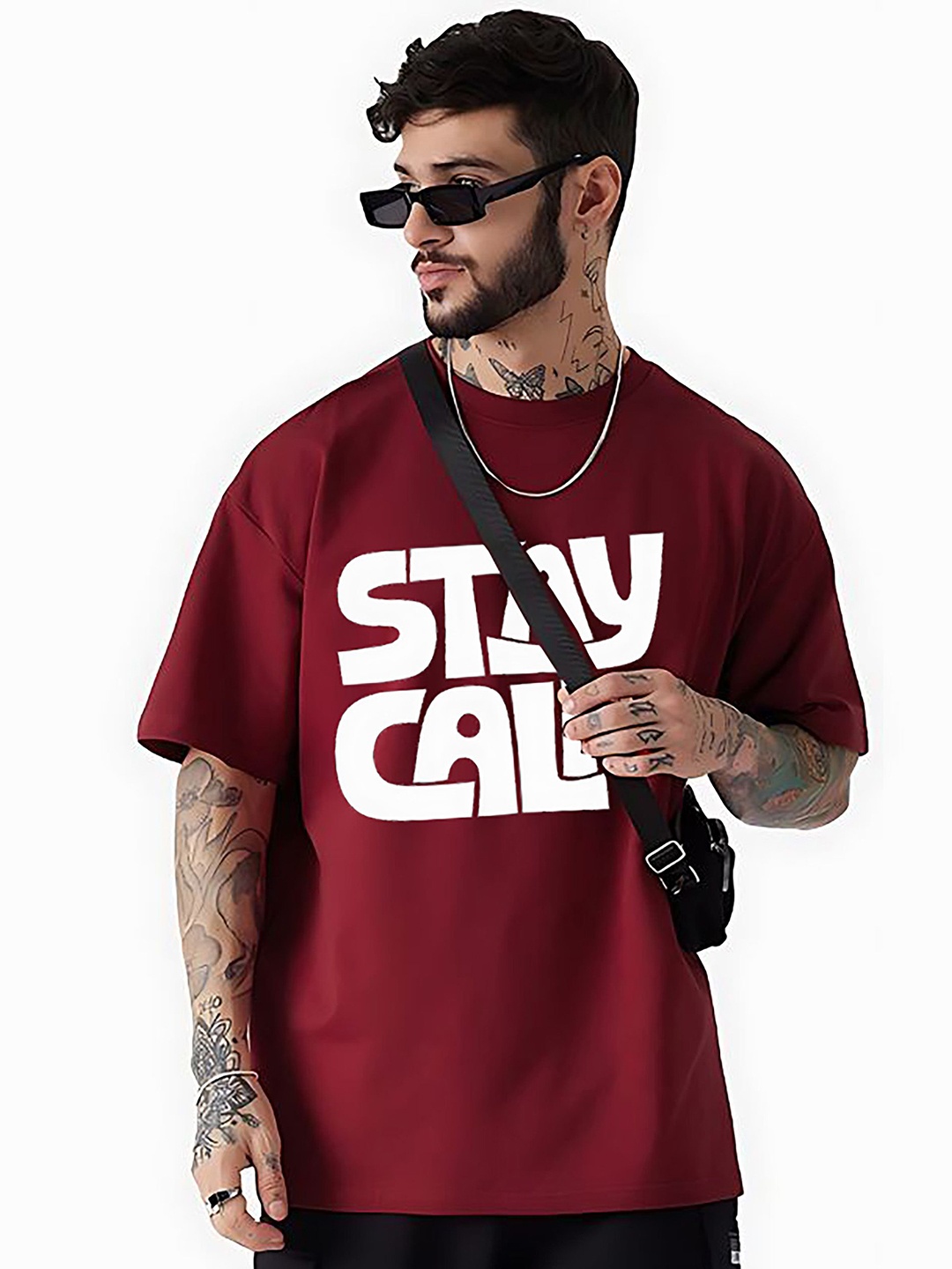 

RARESCAPE Men Printed Applique T-shirt, Maroon