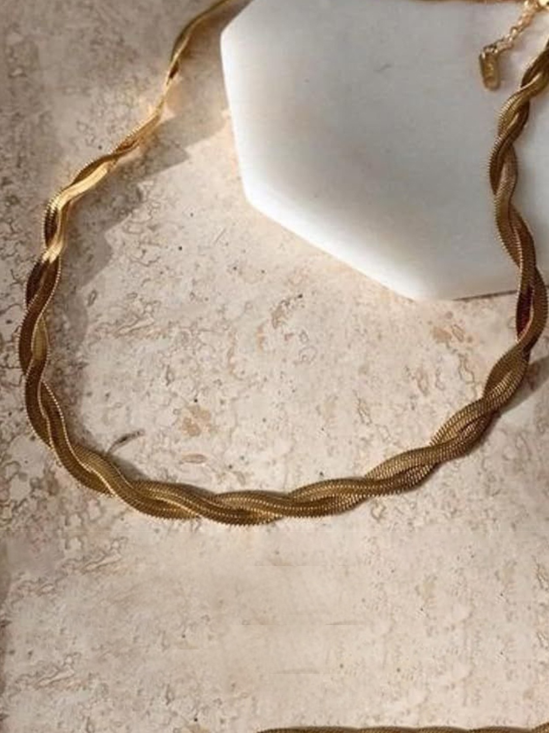 

DIVASTRI Stainless Steel Gold-Plated Link Chains Necklace