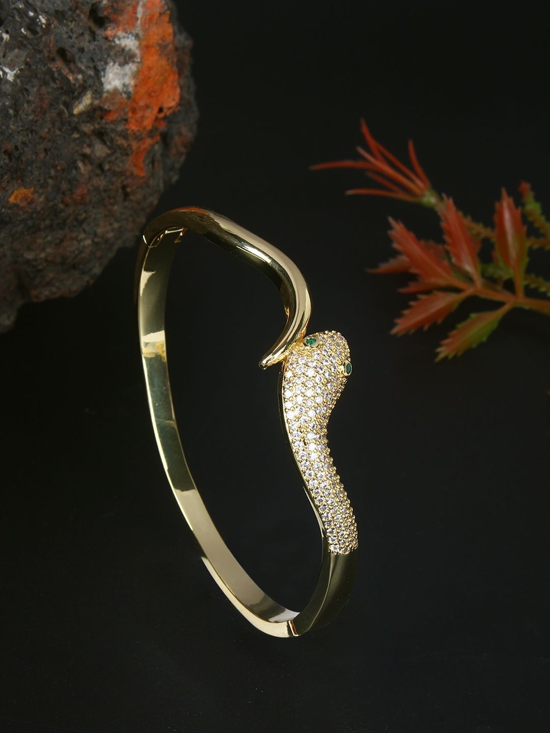 

KPOP Cubic Zirconia Studded Gold-Plated Bangle-Style Bracelet