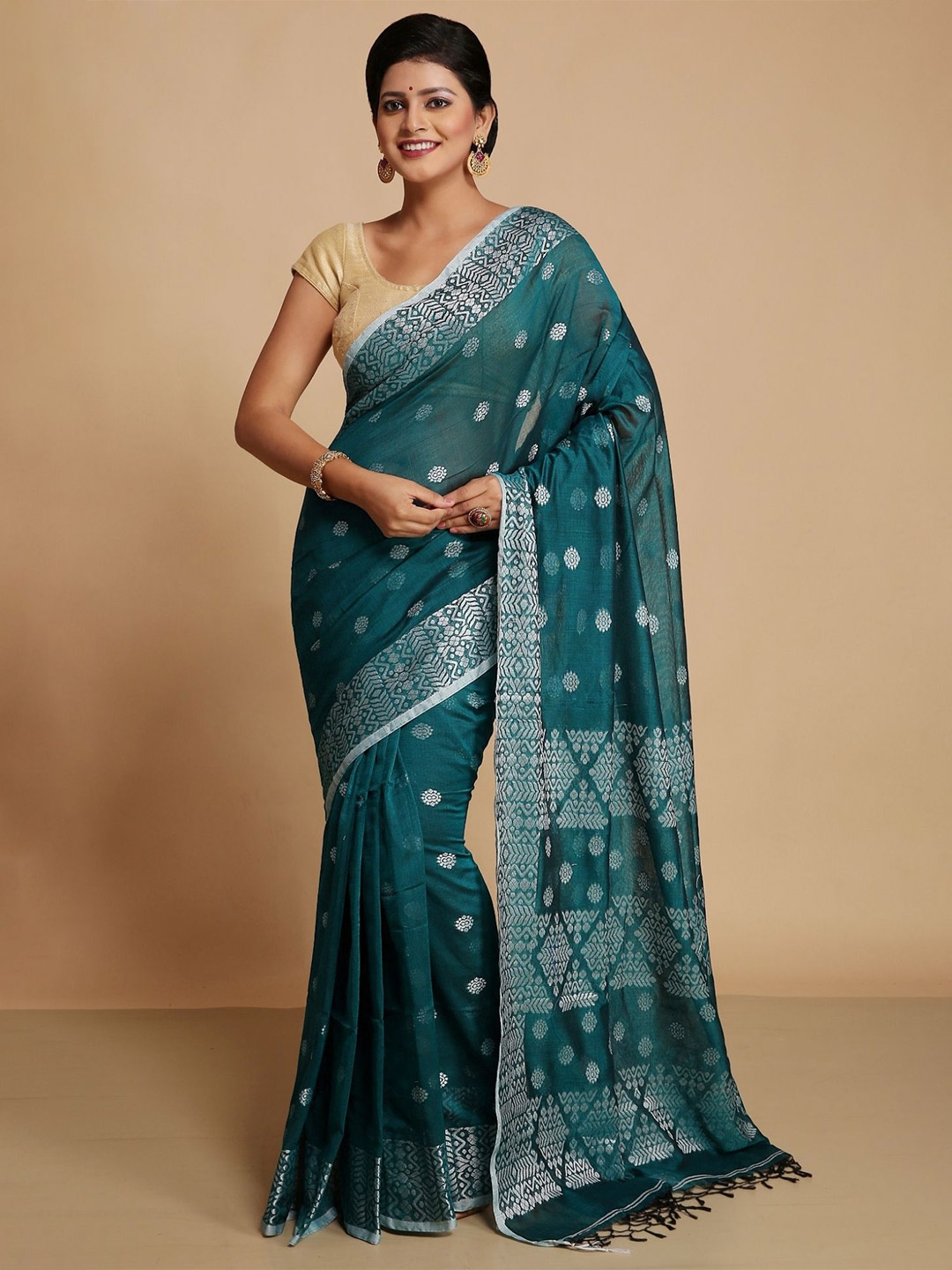 

WoodenTant Woven Design Zari Pure Cotton Khadi Saree, Green