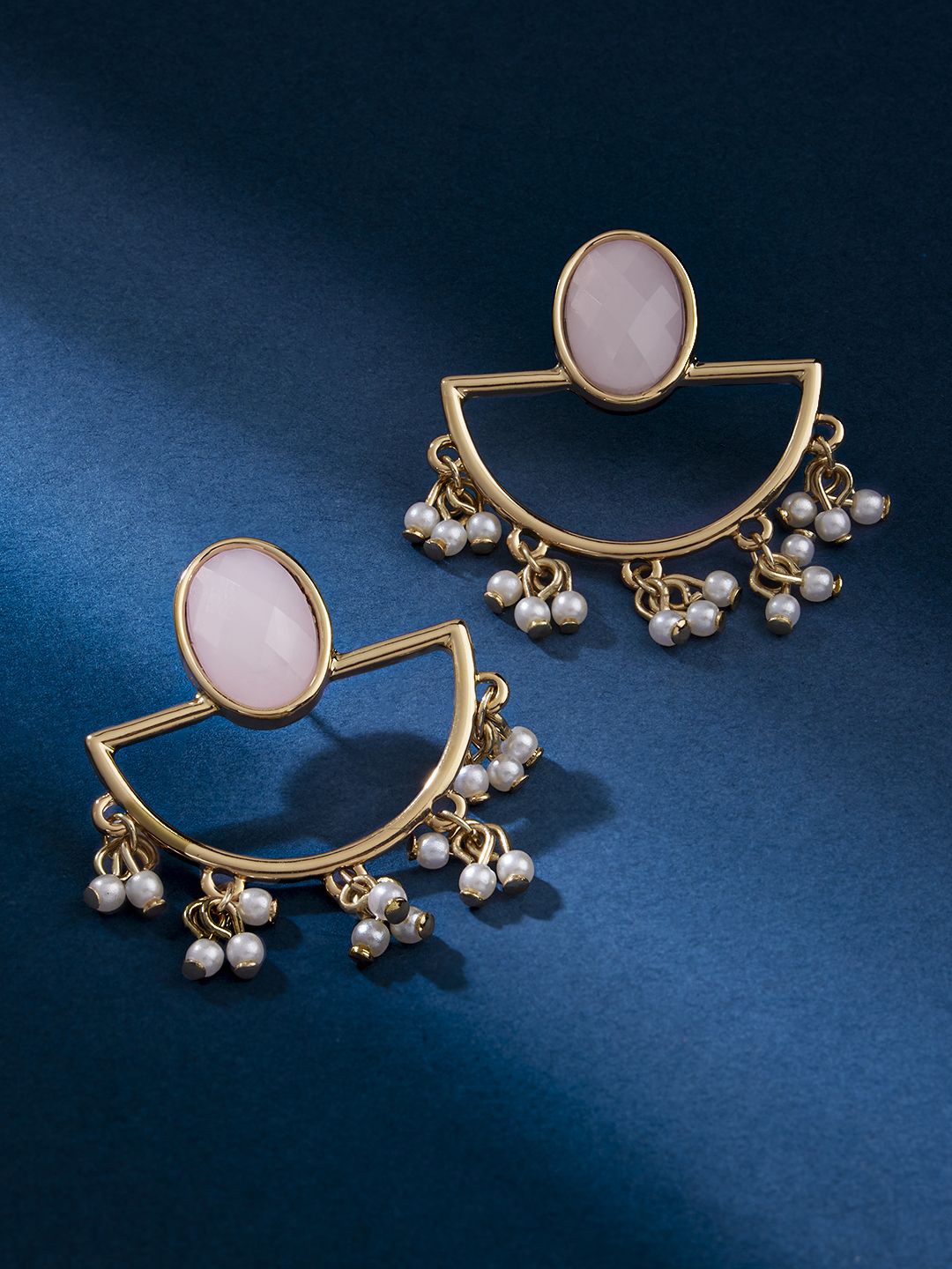 

Kalakrith Milano Contemporary Pearls Drop Earrings, Pink