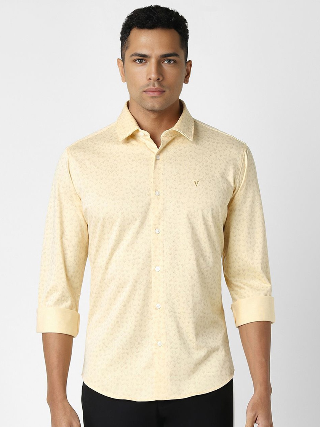 

Van Heusen Sport Men Spread Collar Floral Printed Cotton Slim Fit Casual Shirt, Yellow
