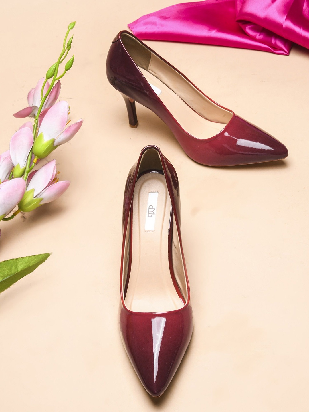 

THE WHITE POLE Women Closed Back Stiletto Mules, Red