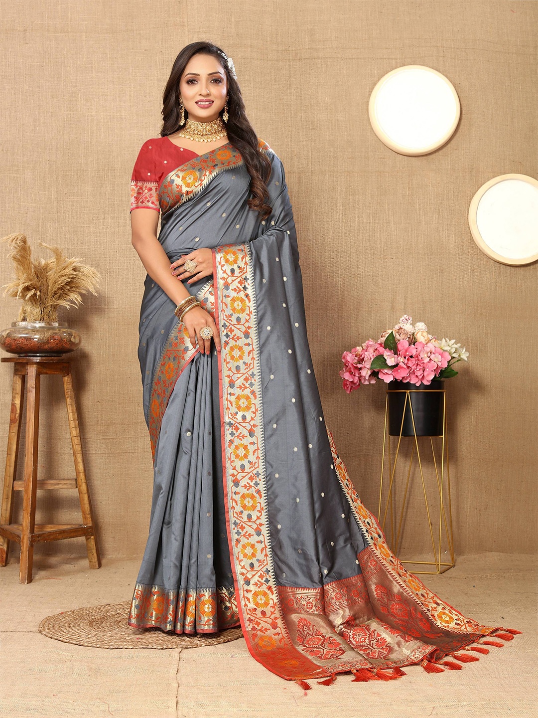 

Zeekha Floral Woven Design Pure Silk Kanjeevaram Saree, Grey