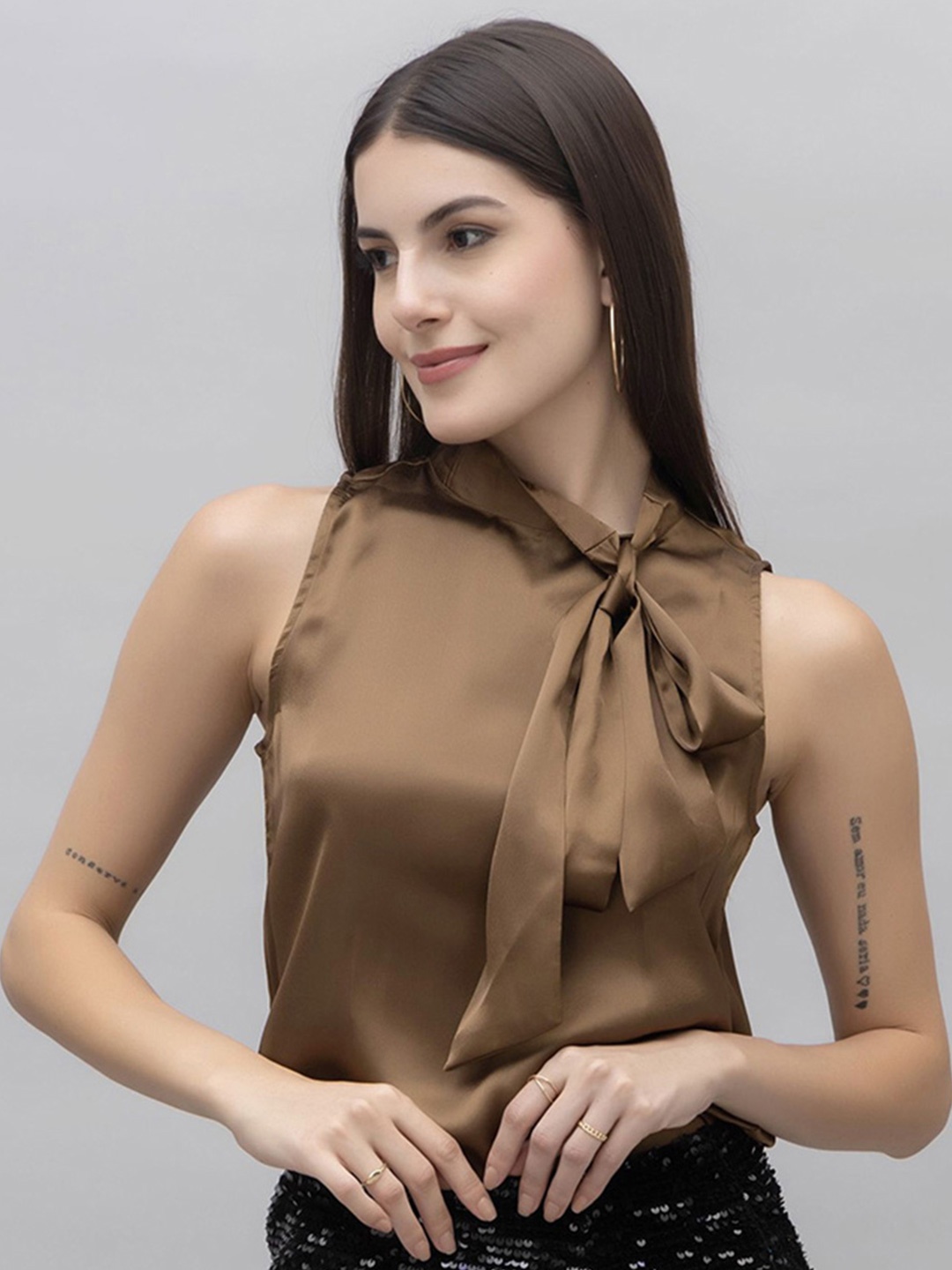 

PURYS WORKSPACE Women Solid Tie-Up Neck Top, Coffee brown
