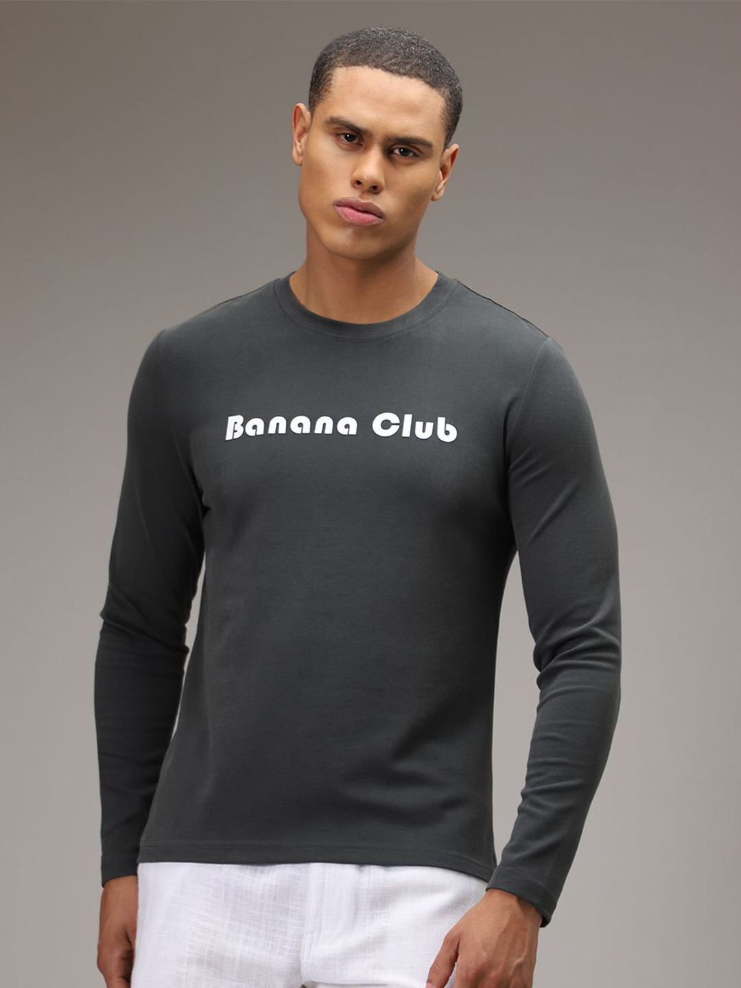 

Banana Club Men Brand Logo Printed Slim Fit T-shirt, Grey