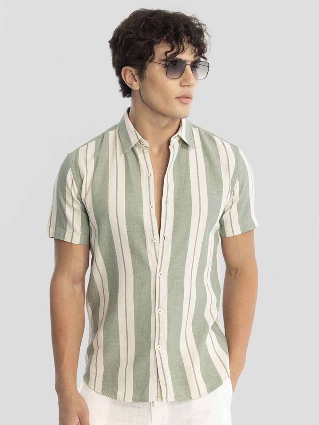 

Snitch Men Smart Slim Fit Opaque Striped Casual Shirt, White