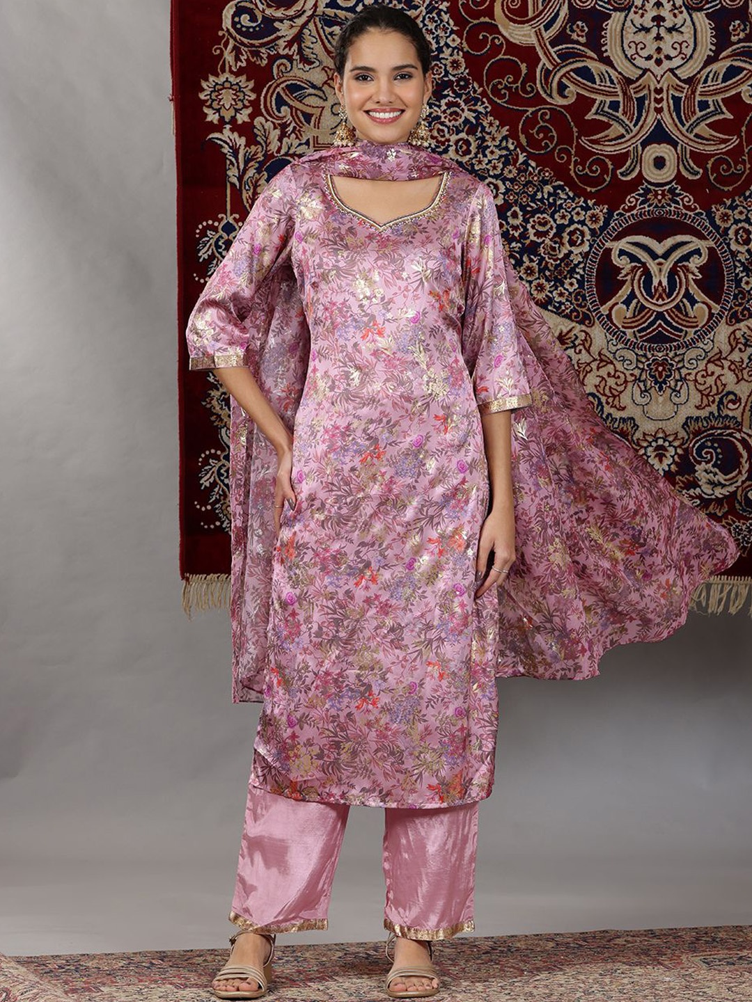 

AURELIA Women Floral Printed Regular Sequinned Kurta with Palazzos & With Dupatta, Pink