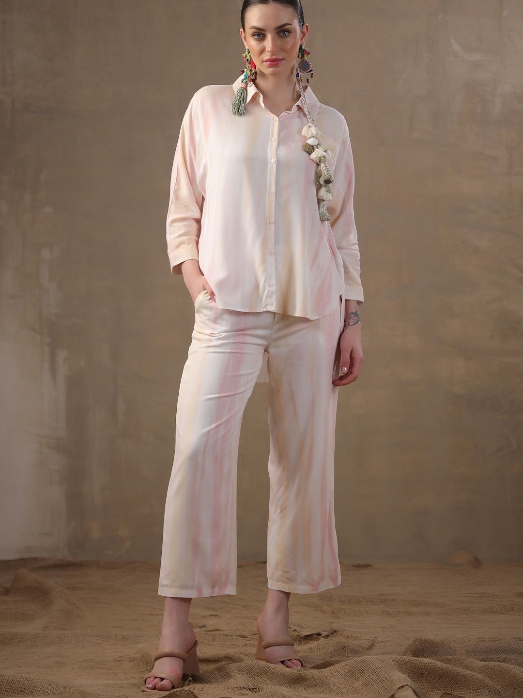 

Nyaro Tie-Dye Shirt With Trouser, Pink