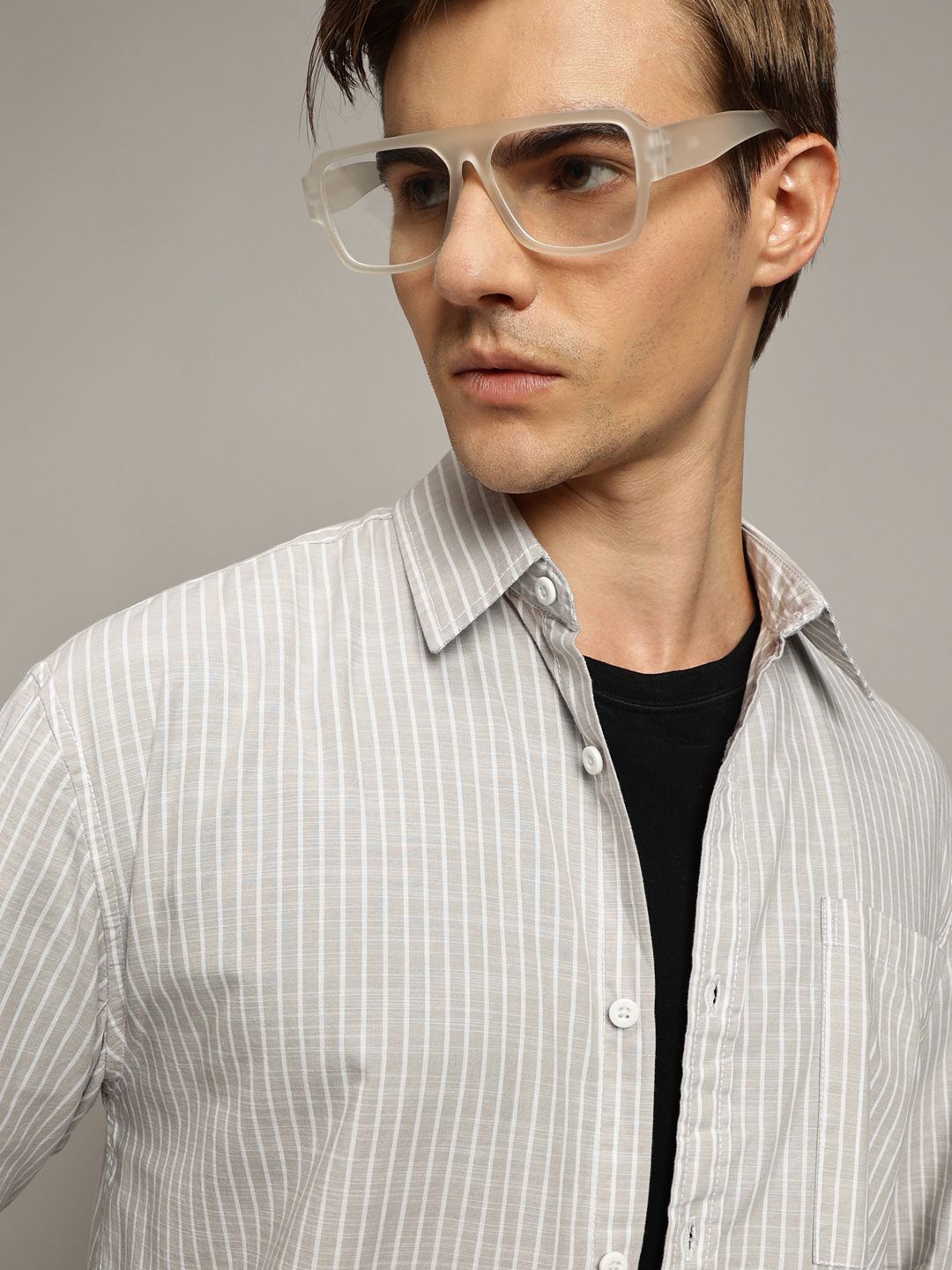 

The Roadster Lifestyle Co. Men Premium Vertical Striped Cotton Oversized Casual Shirt, Grey