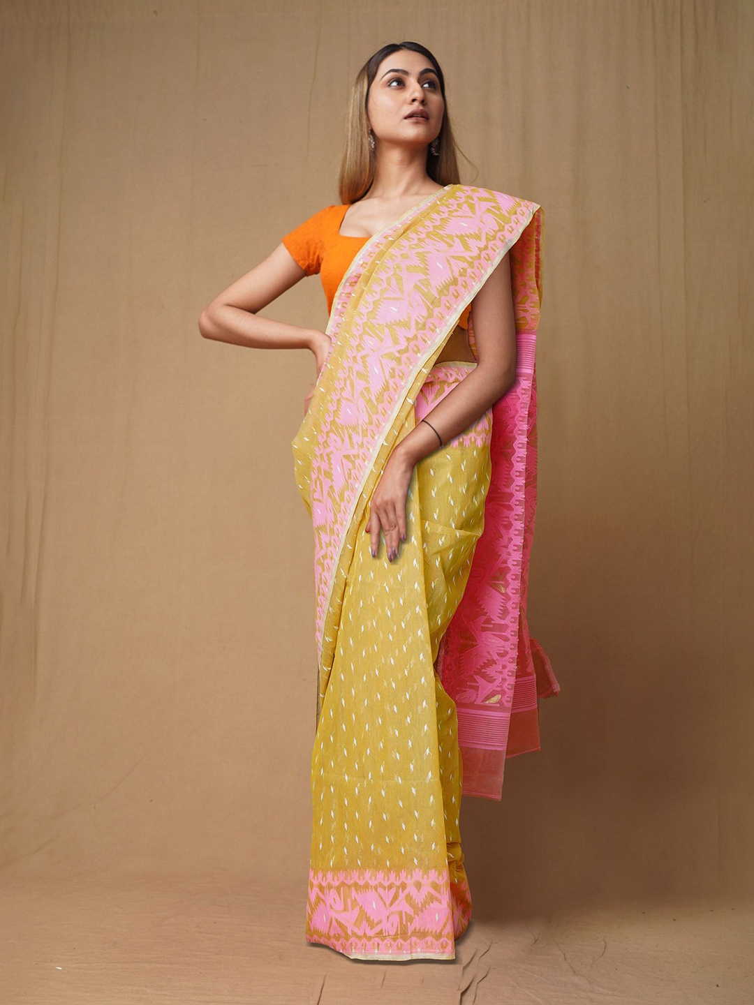 

Unnati Silks Woven Design Zari Pure Cotton Handloom Jamdani Saree, Yellow