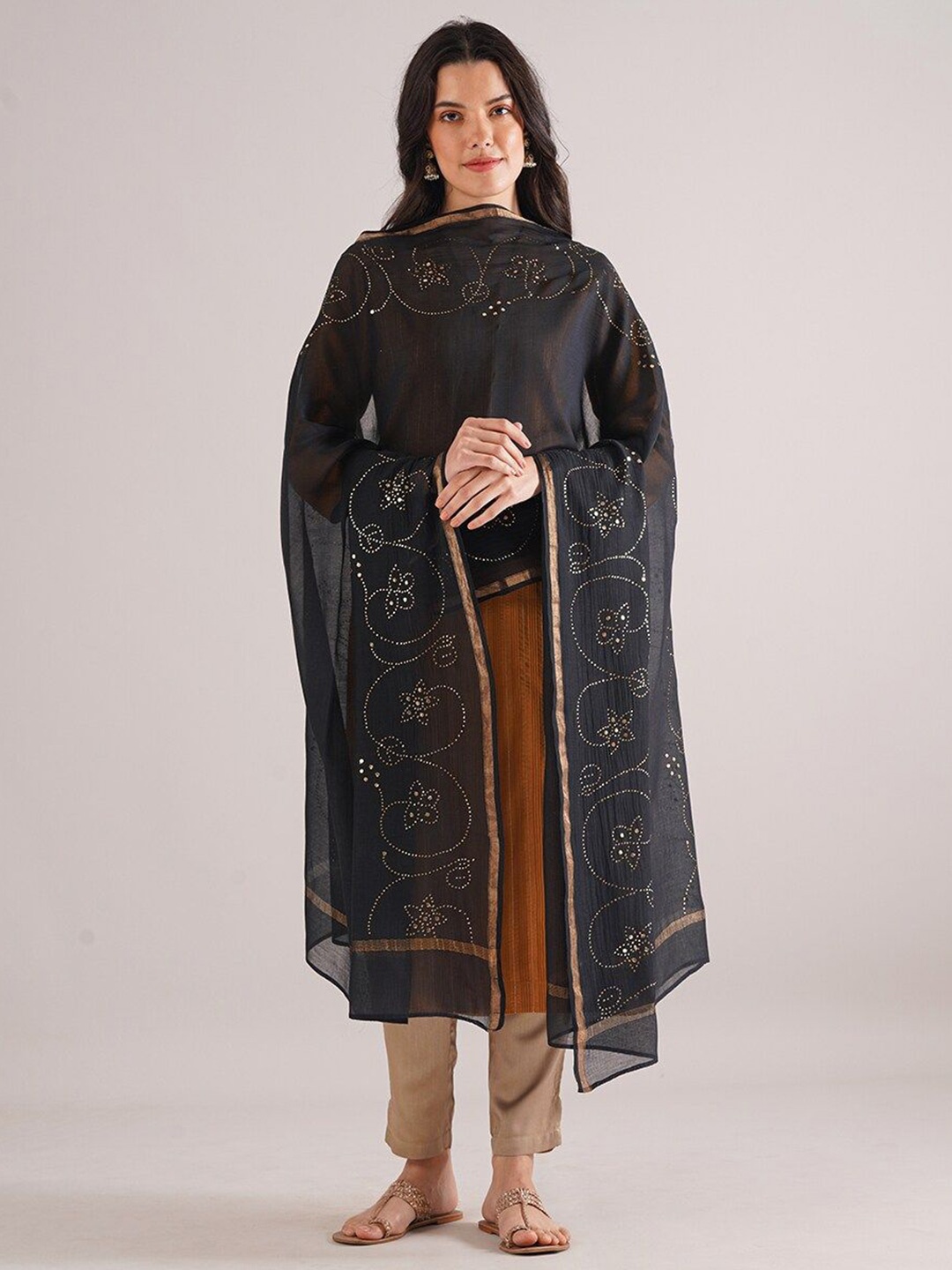 

JAYPORE Embroidered Cotton Silk Dupatta, Black