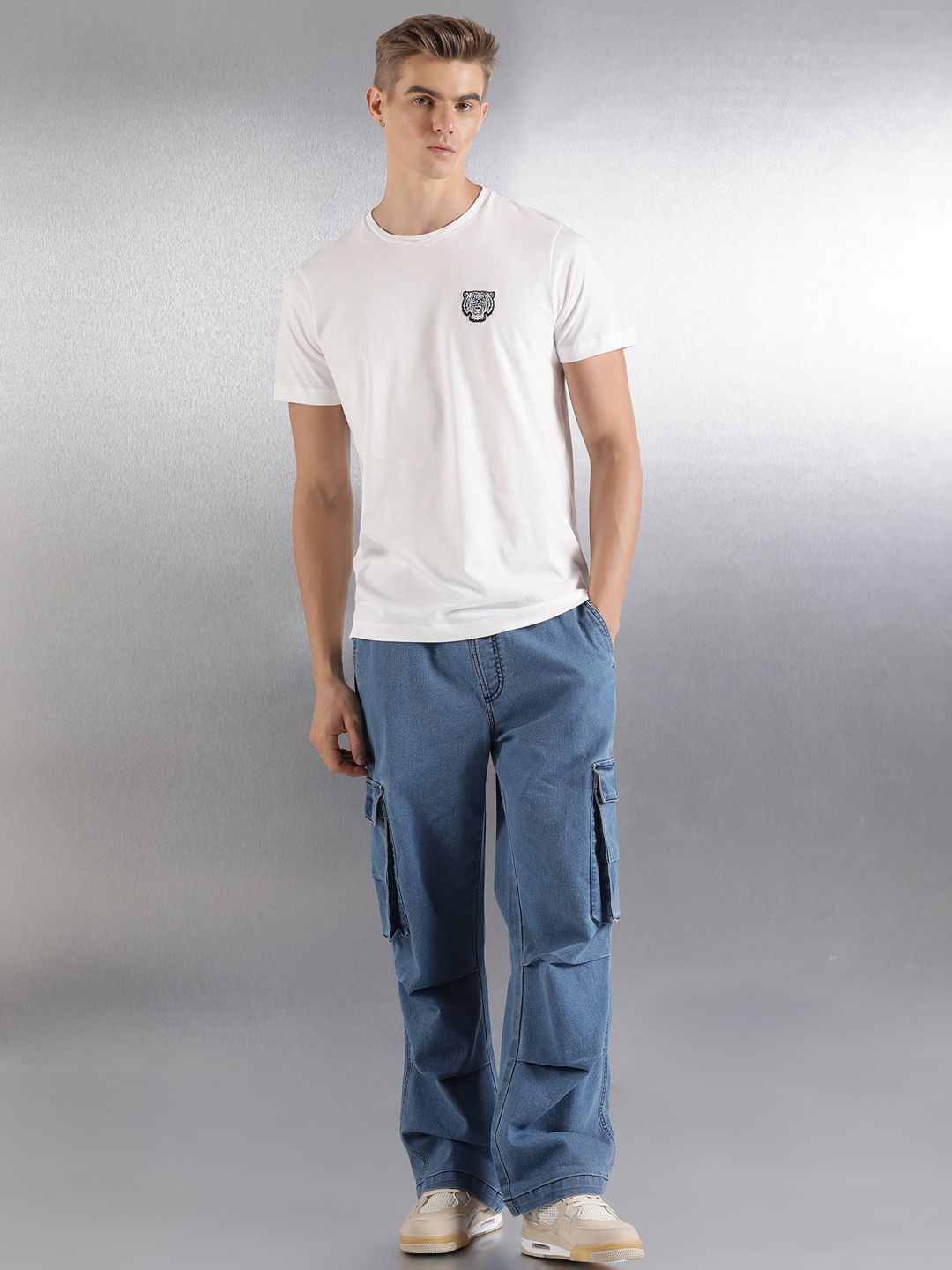 

Breakbounce Men Relaxed Loose Fit Cargos Trousers, Blue