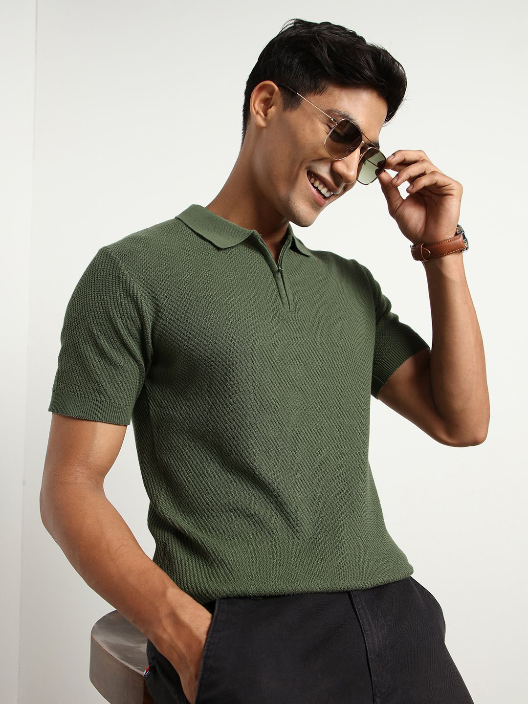 

NOBERO Men Polo Textured T-shirts, Olive