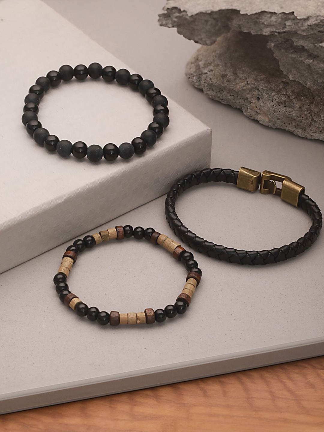 

Jazz and Sizzle Men 3 Brass Bracelet, Brown