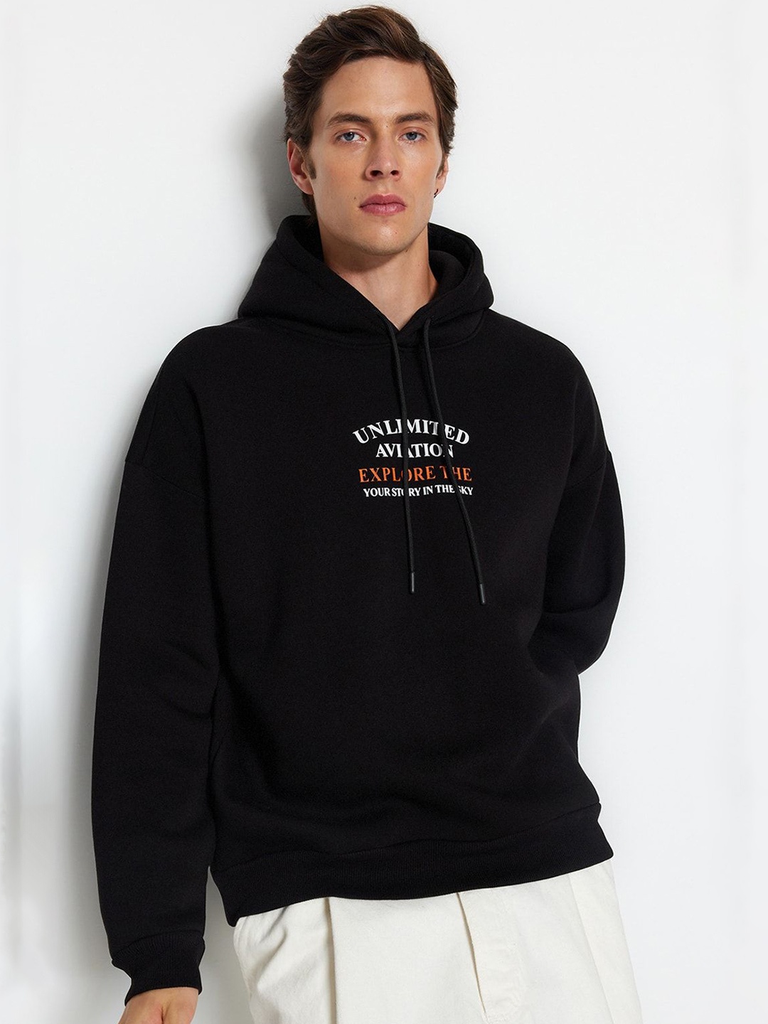 

Trendyol Men Typography Printed Hood Cotton Pullover Sweatshirt, Black