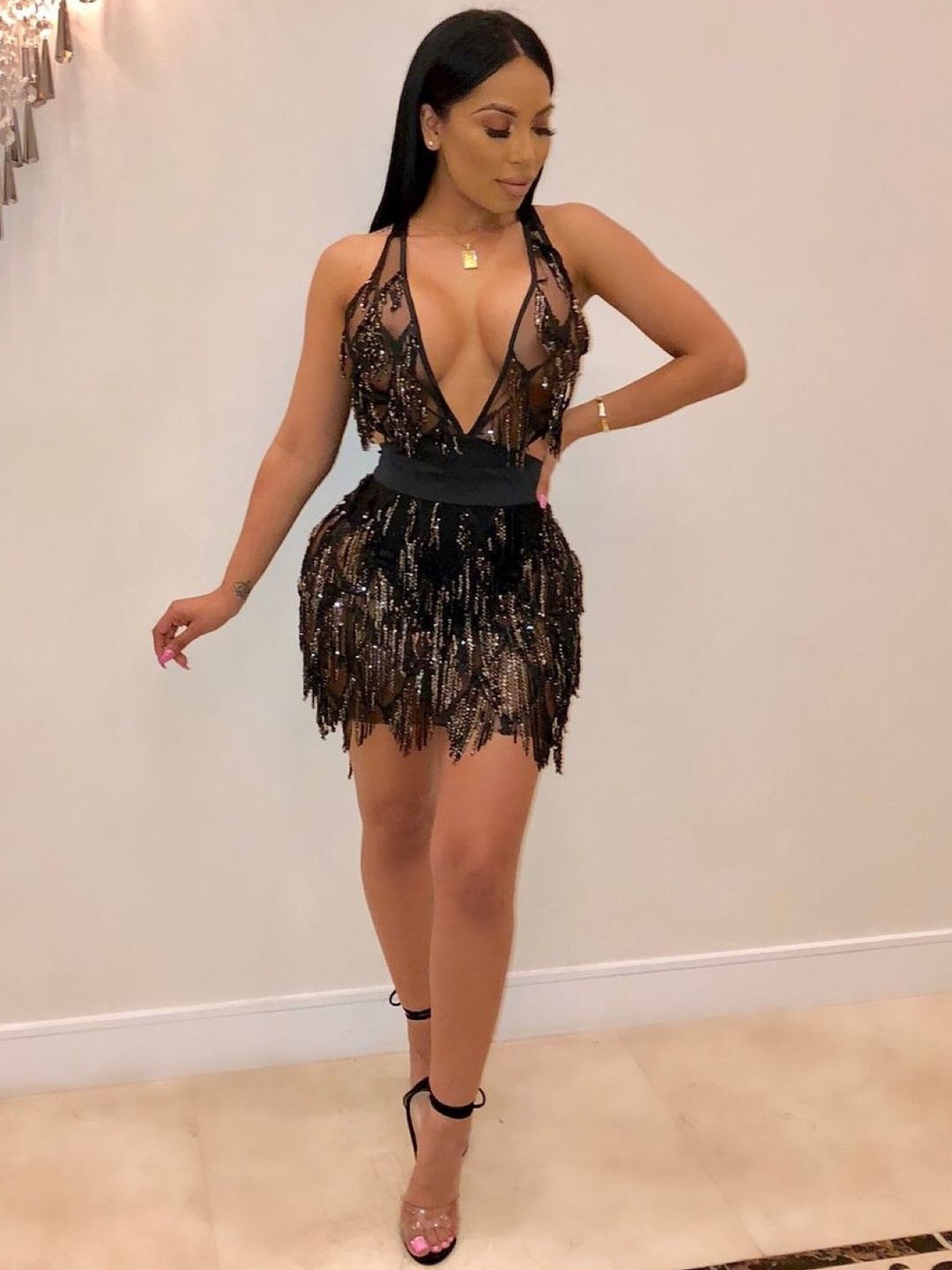 

KPOP Women Sequined Embellished Bodycon Dress, Black