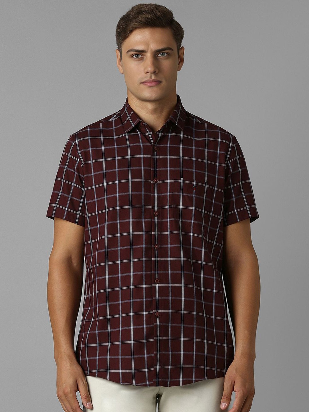 

Louis Philippe Sport Men Spread Collar Tartan Checked Cotton Slim Fit Casual Shirt, Maroon