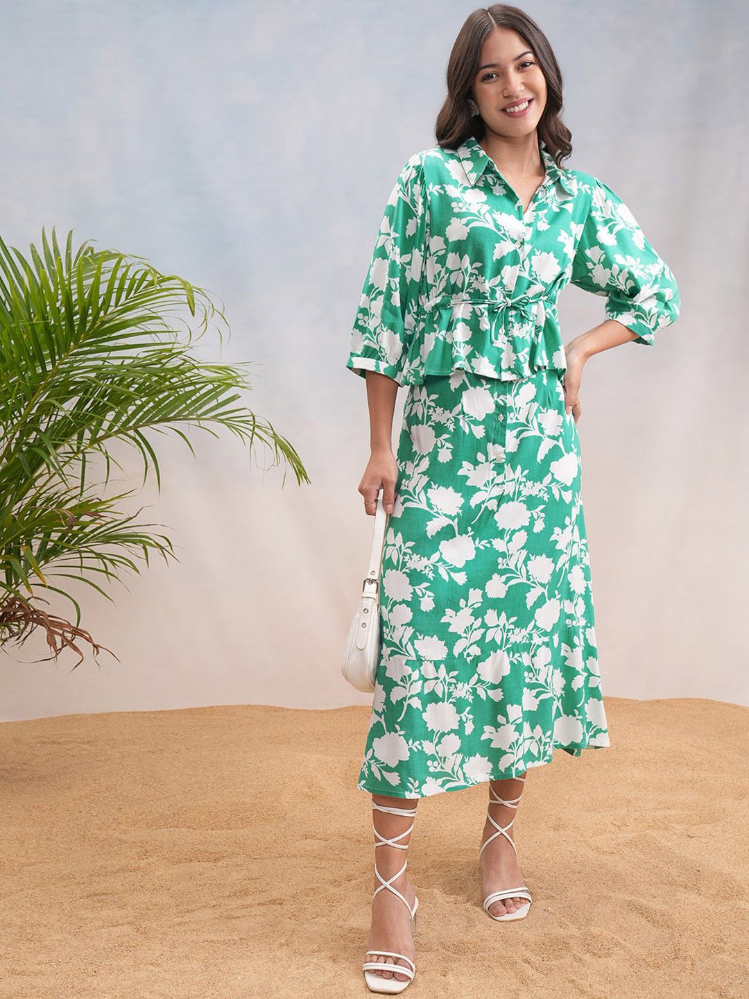 

Vishudh Green & White Shirt Collar Printed Top & Skirt