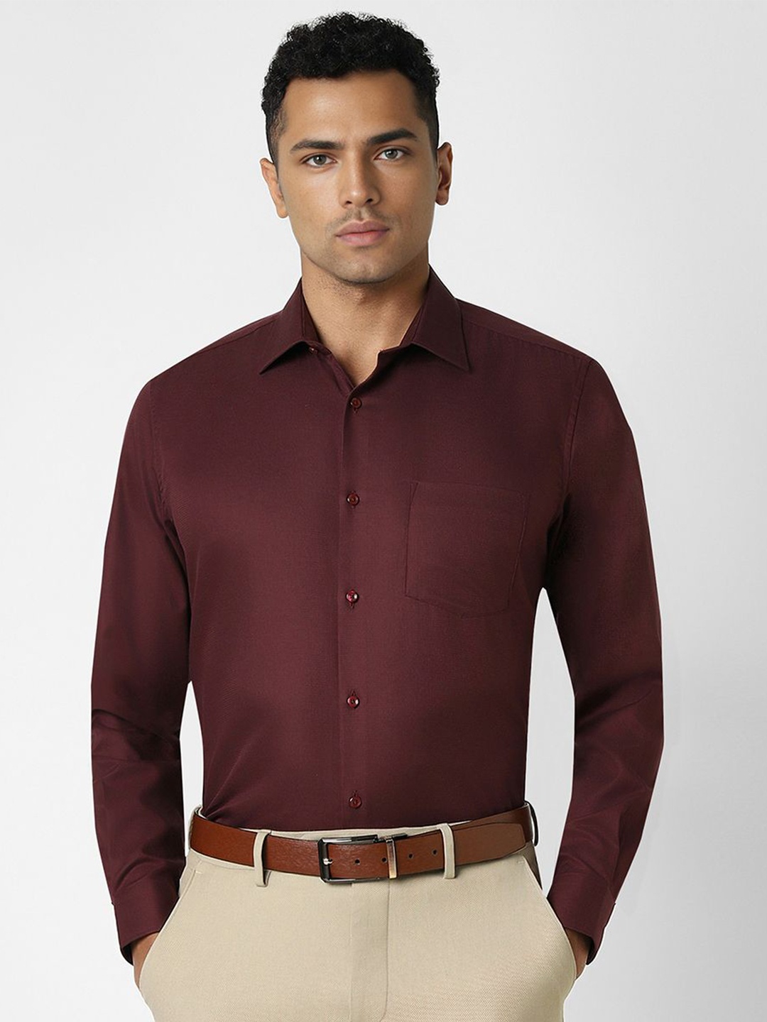 

Van Heusen Men Spread Collar Solid Cotton Slim Fit Formal Shirt, Maroon