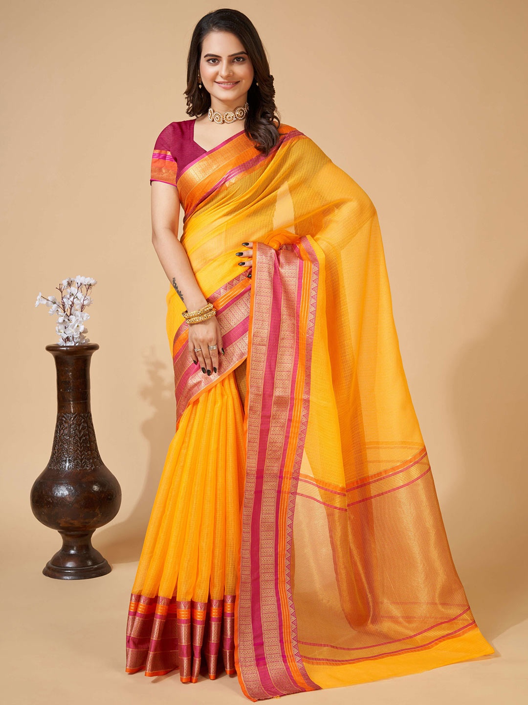 

Kriyansh Woven Design Zari Banarasi Saree, Yellow