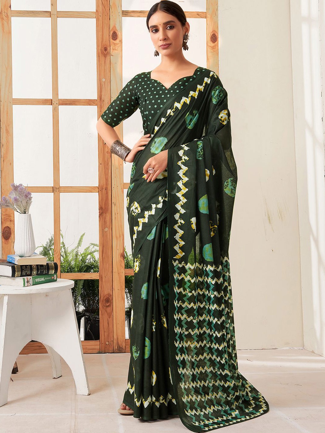 

Mitera Polka Dots Printed Pure Cotton Ikat Saree, Green