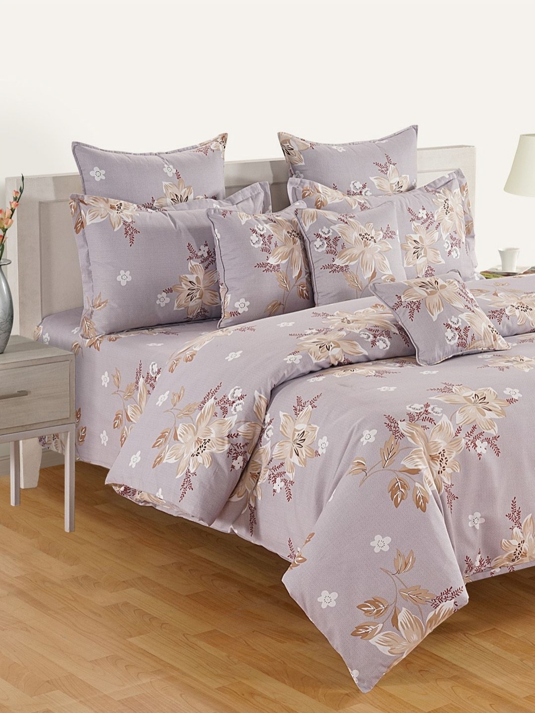 

SWAYAM Purple & Brown Floral 160 TC King Bedsheet with 2 Pillow Covers
