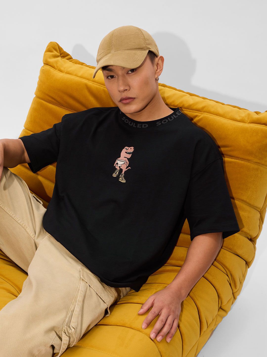 

The Souled Store Men T-shirt, Black
