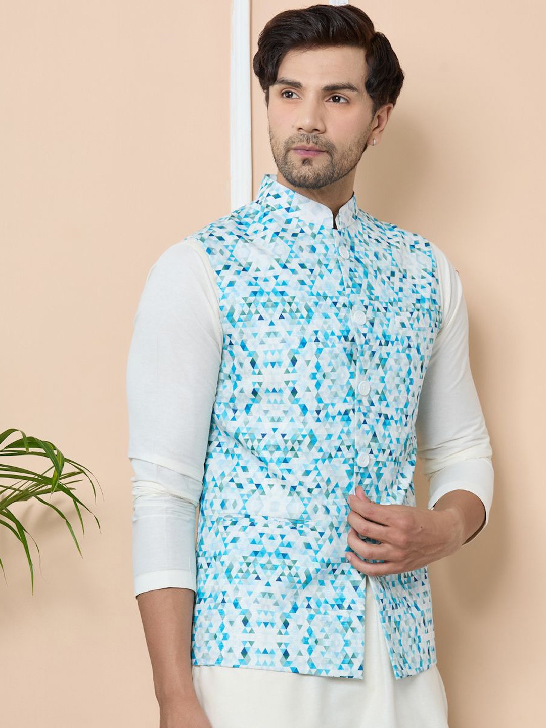 

See Designs Men Printed Regular Kurta with Pyjamas, Blue