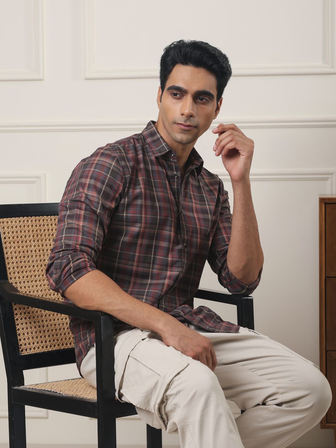 

SUBTRACT Men Spread Collar Tartan Checked Cotton Casual Shirt, Maroon