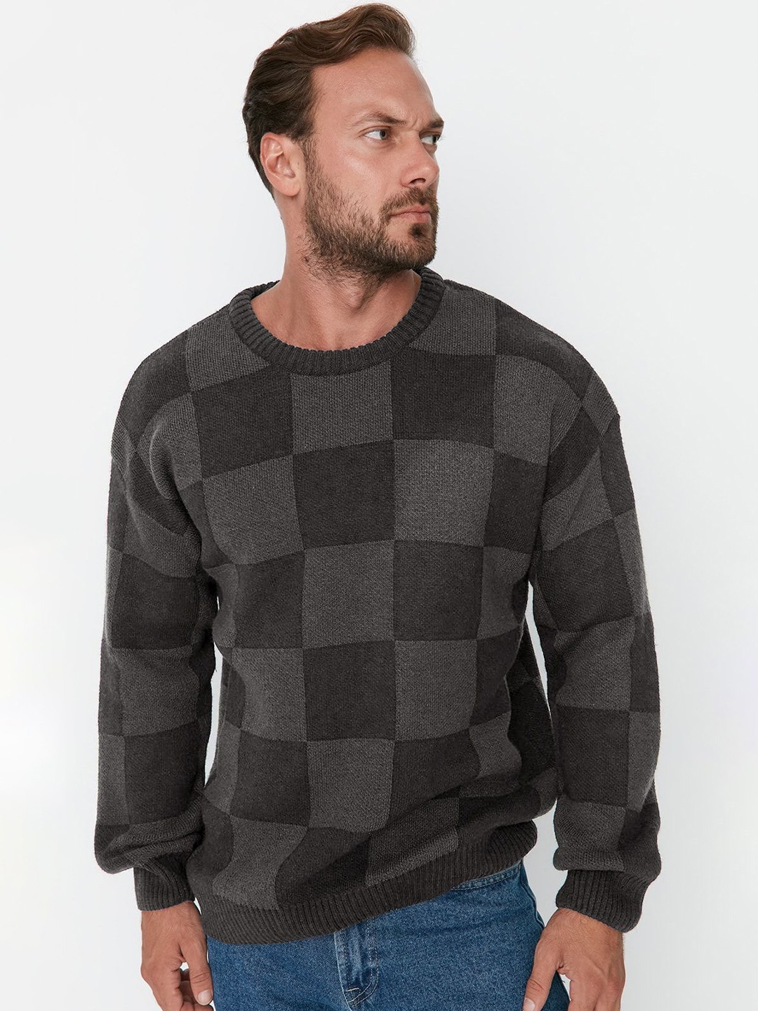 

Trendyol Unisex Checked Round Neck Pullover, Black