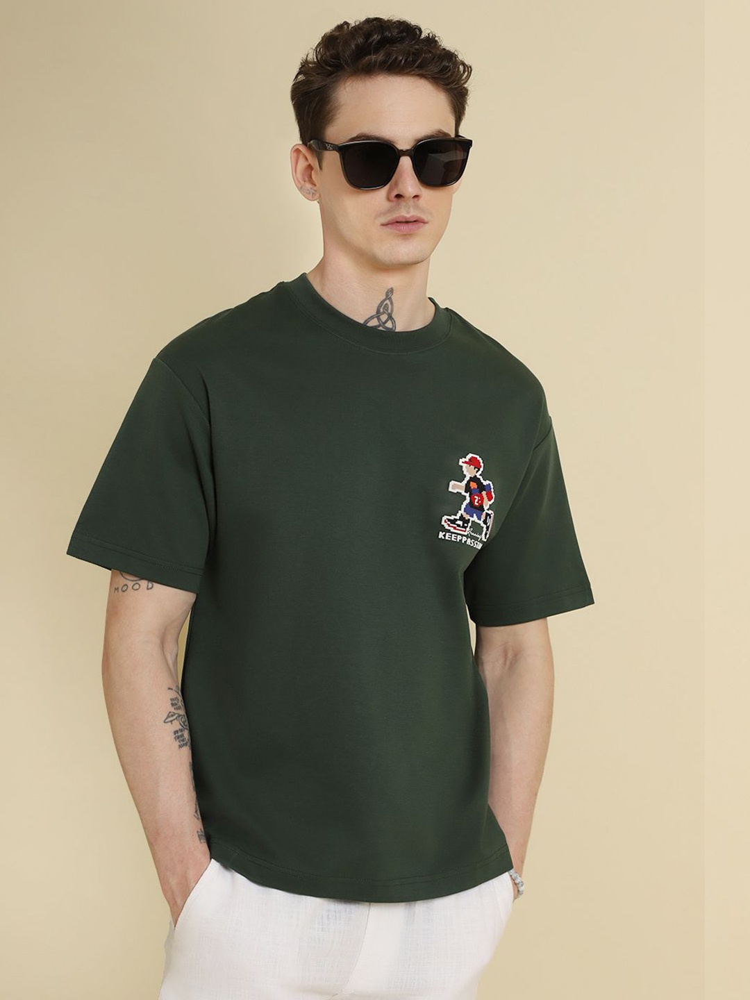 

Banana Club Men Typography Printed T-shirt, Olive