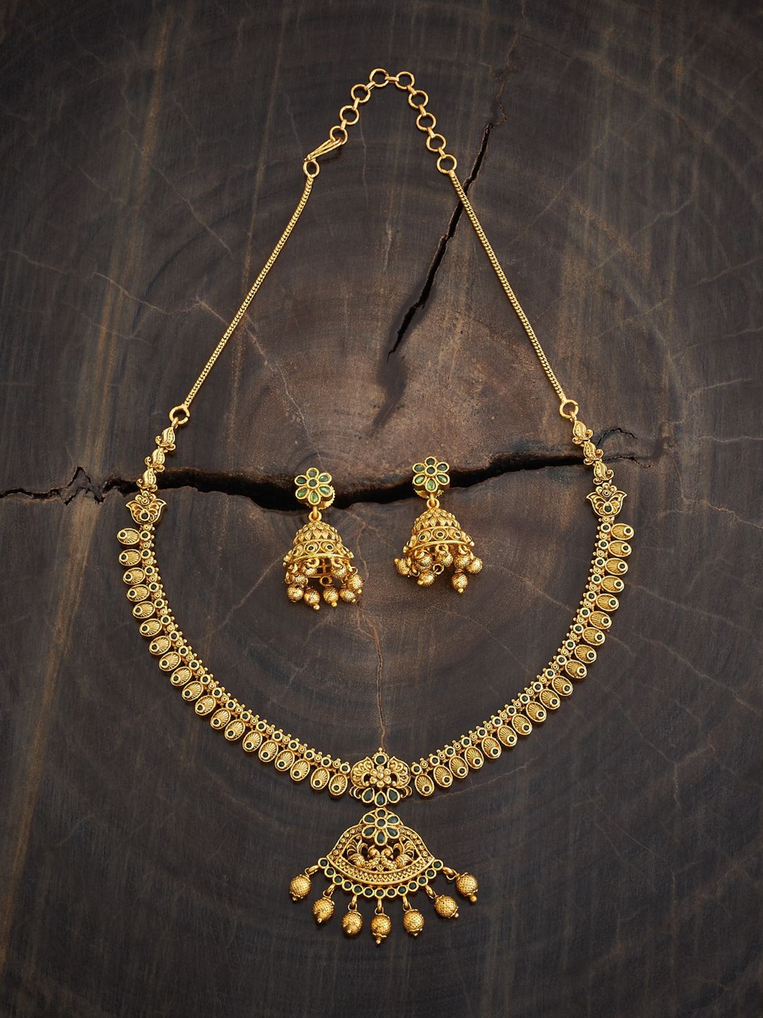 

Kushal's Fashion Jewellery Gold-Plated Antique Stone Studded & Beaded Jewellery Set