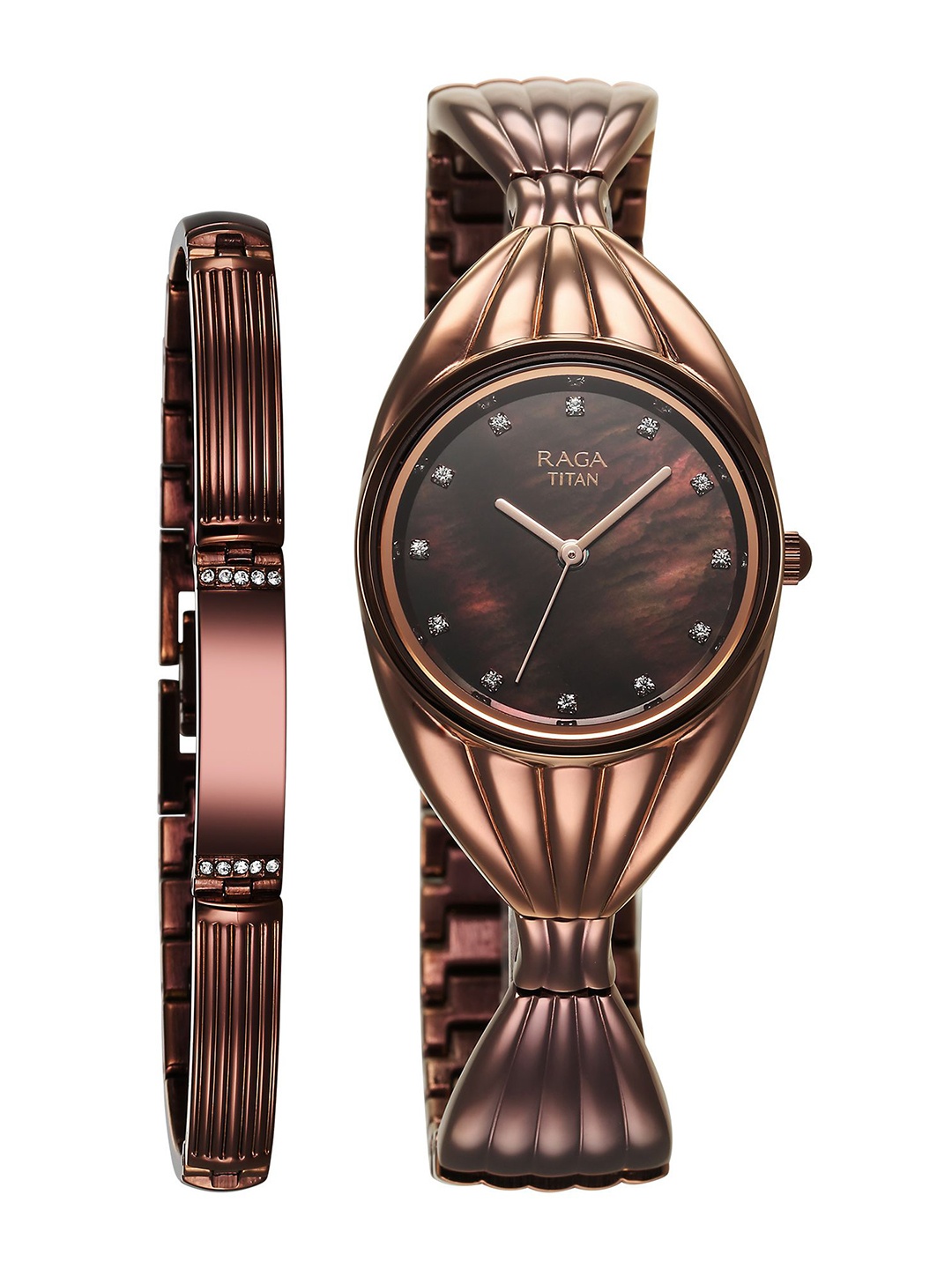 

Titan Women Brass Patterned Dial & Wrap Around Straps Analogue Watch 95254QM01F, Rose gold