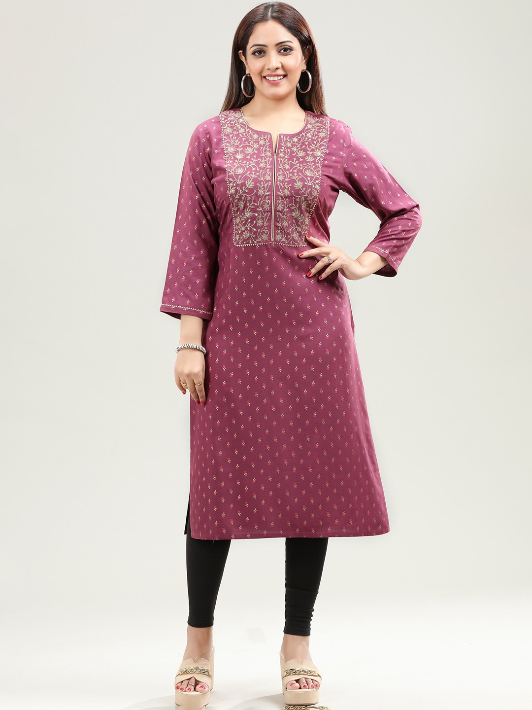 

COTTON CULTURE Floral Zari Embroidered Notch Neck Straight Kurta, Mauve