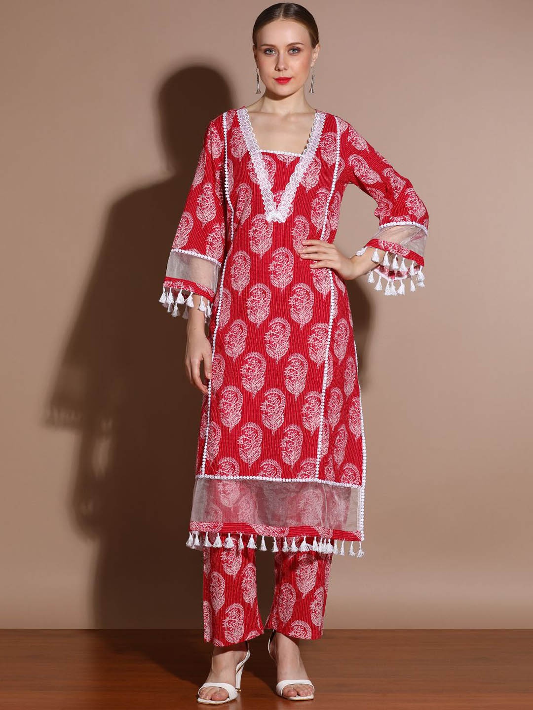 

Anouk Pink Floral Printed Pure Cotton Kantha Work Straight Kurta With Palazzo & Dupatta