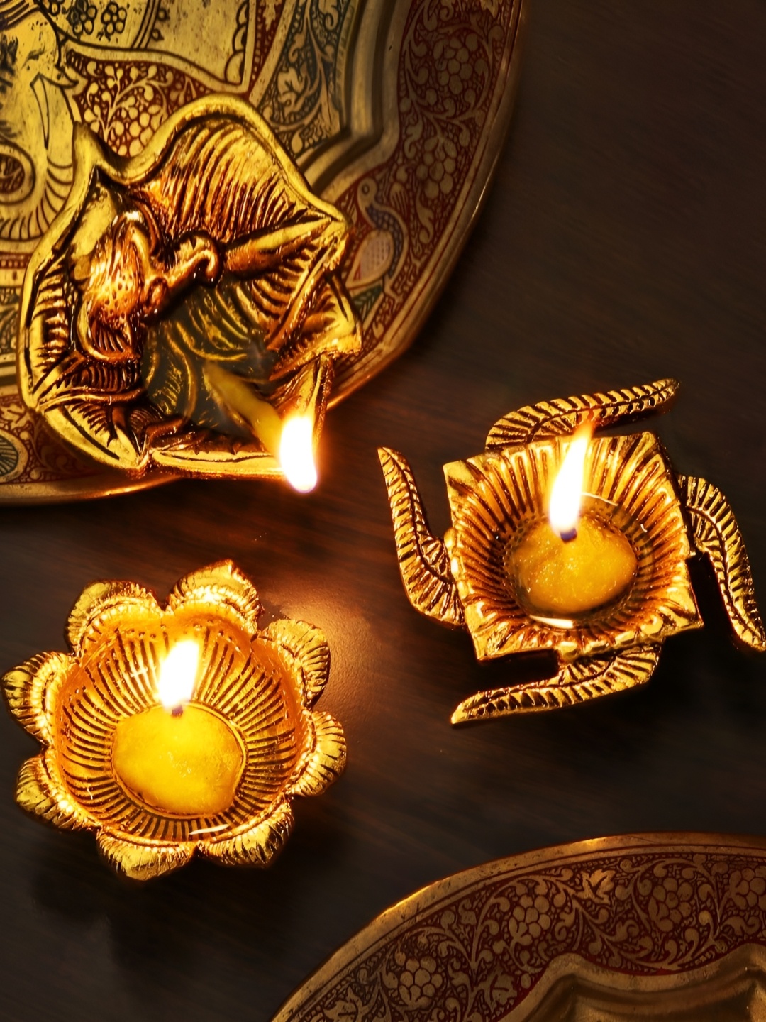 

IndianShelf Set of 3 Aarti Diya Aluminium Gold Finish Oil Lamp for Puja Room Decoration