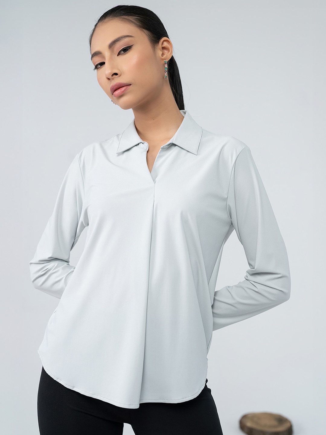 

EDRIO Women Relaxed Spread Collar Solid Cotton Casual Shirt, Grey