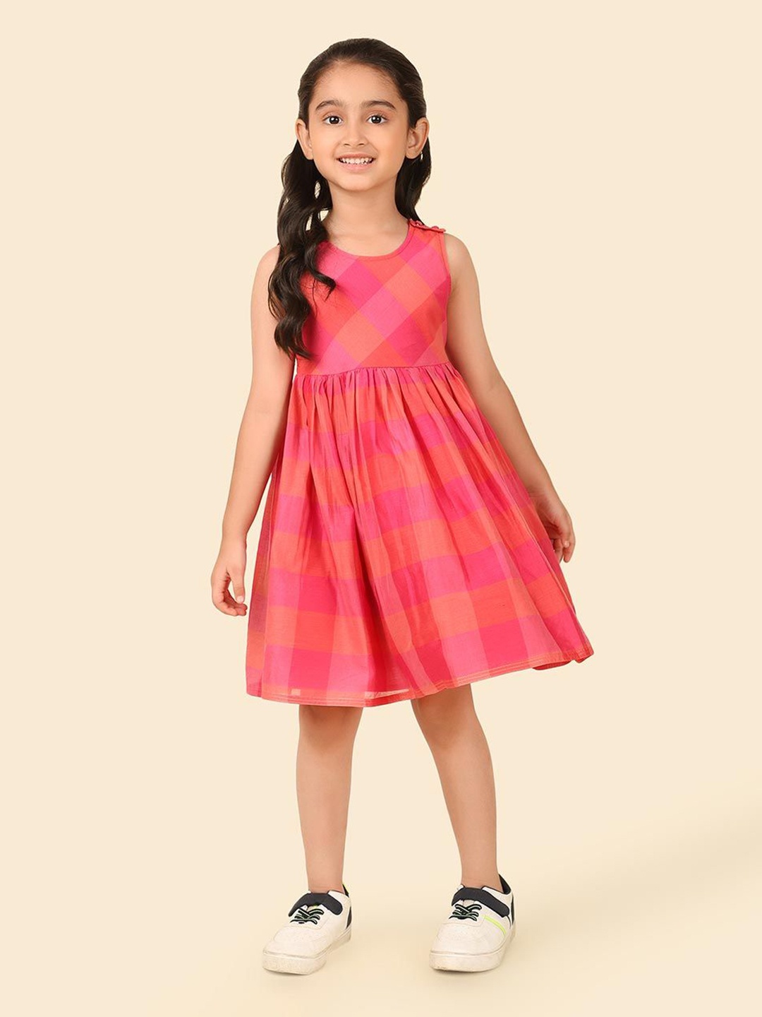 

Fabindia Girls Checked Fit & Flare Dress, Pink