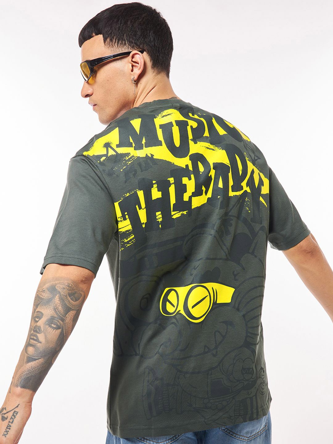 

Bewakoof Men Printed T-shirt, Grey