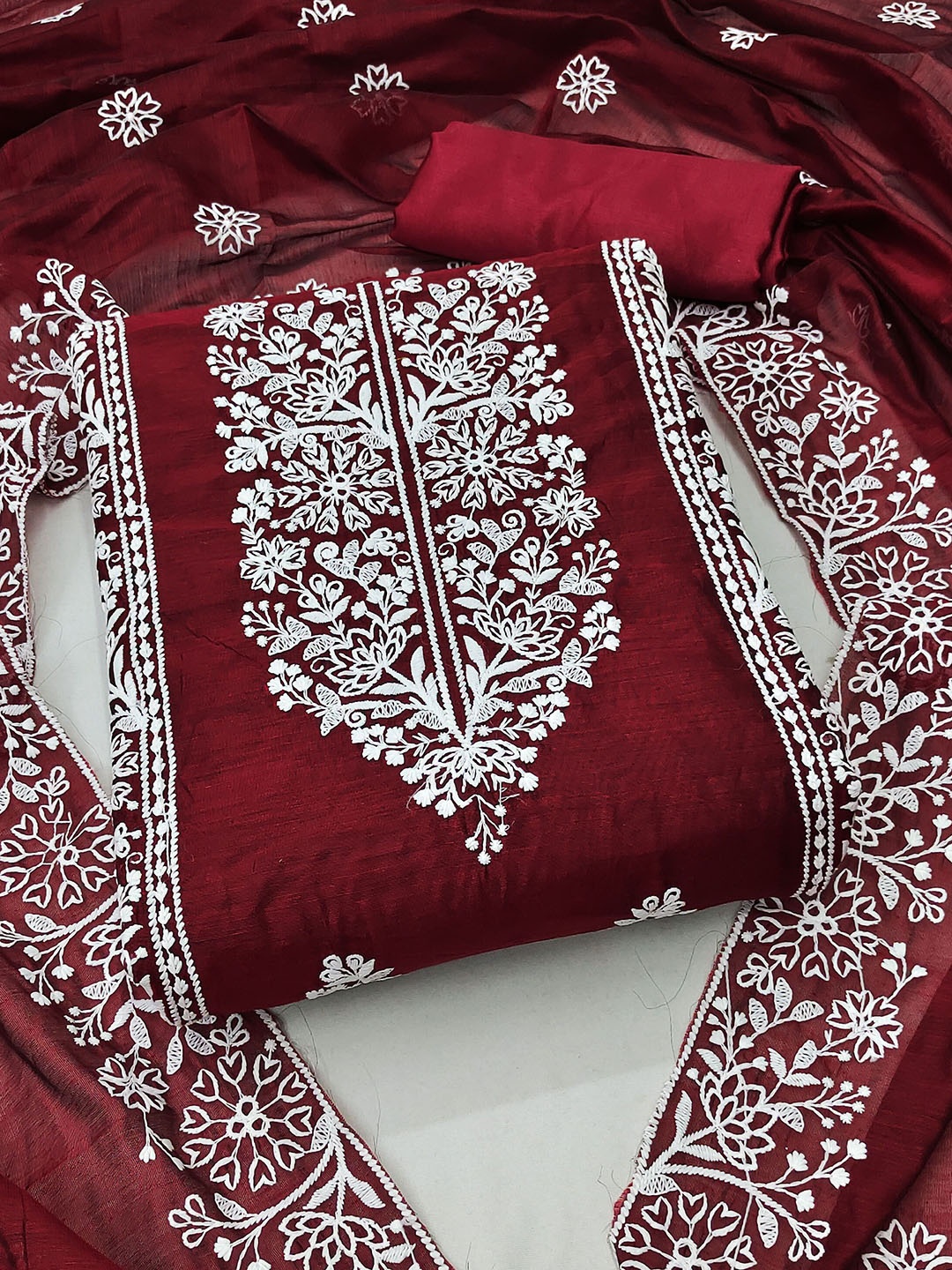 

KALINI Floral Embroidered Unstitched Dress Material, Maroon