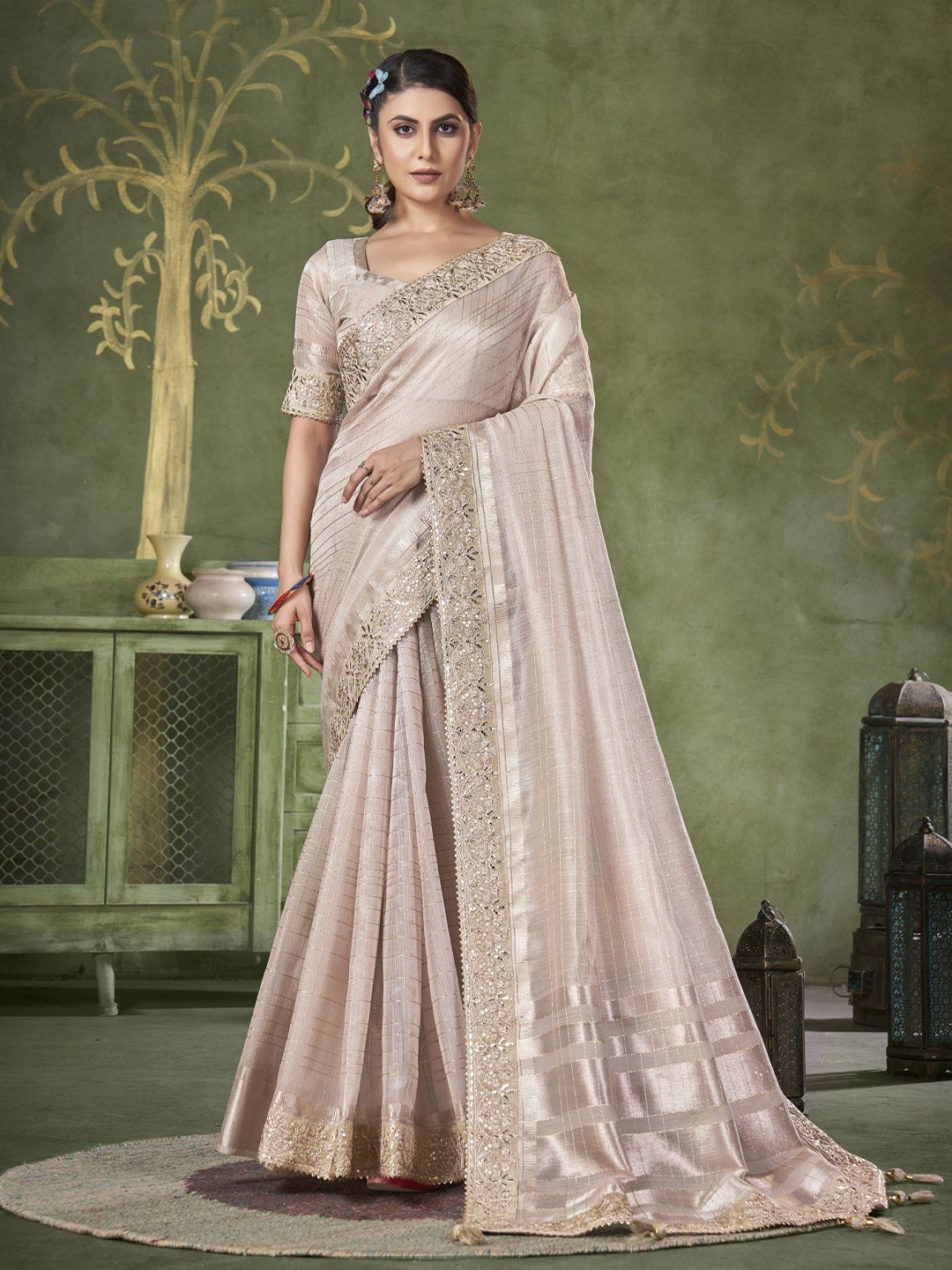 

Mitera Checked Embellished Saree, Beige