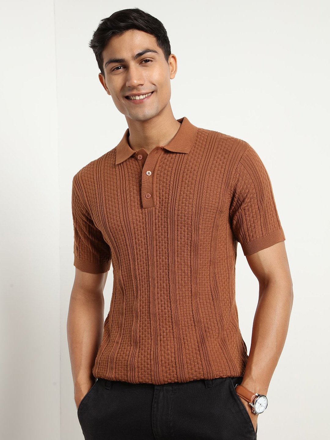 

NOBERO Men Polo Textured T-shirts, Brown