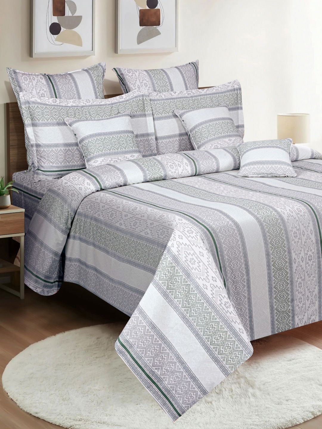 

SWAYAM Blue & White Geometric 210 TC King Bedsheet with 2 Pillow Covers