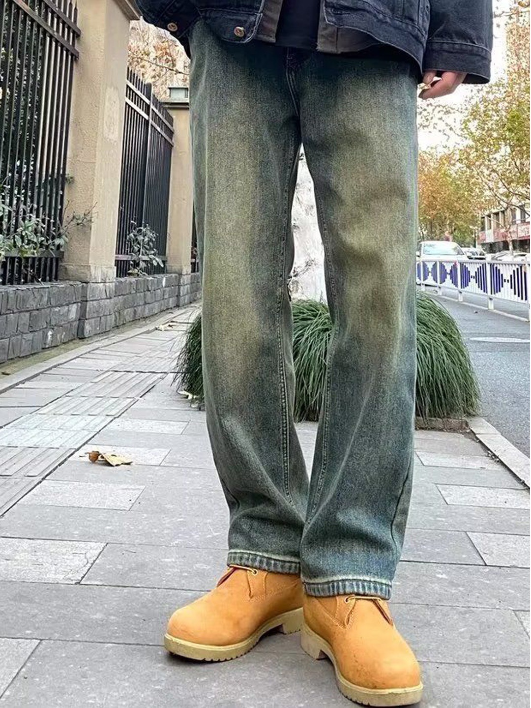 

StyleCast Men Blue Regular Fit Light Fade Jeans