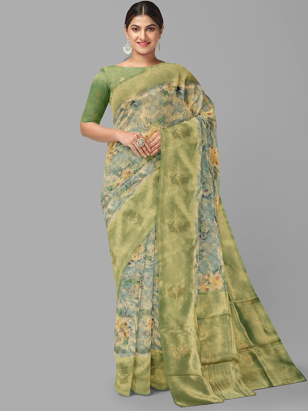 

The Chennai Silks Floral Sequinned Organza Banarasi Saree, Green