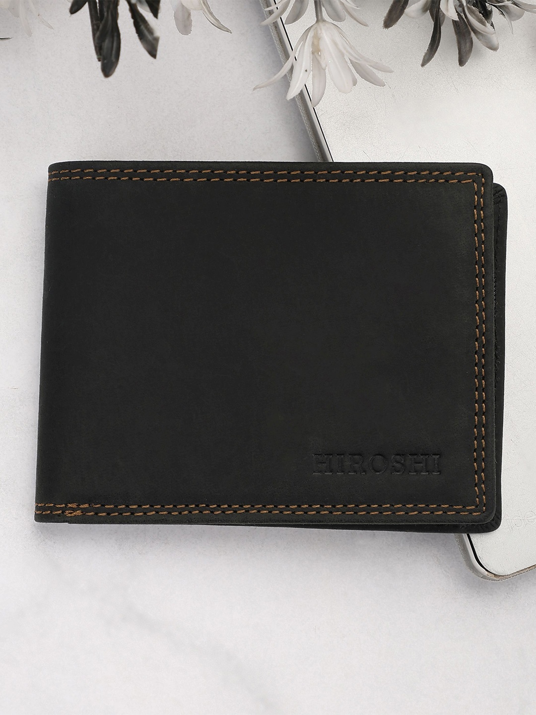 

HIROSHI Men Leather Two Fold Wallet, Black