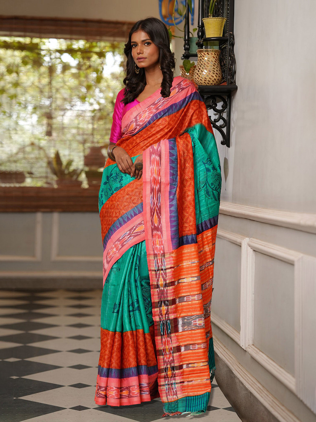 

Unnati Silks Ethnic Motifs Pure Silk Handloom Tussar Saree withunstitched blouse piece, Green