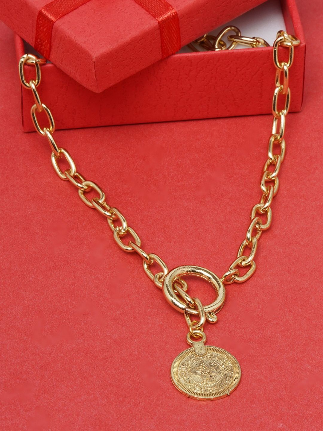 

KPOP Gold-Plated Coin Shaped Chain Link Necklace